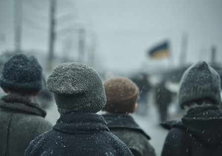 «Нужна десатанизация»: Киев жестоко карает украинцев за связи с Россией