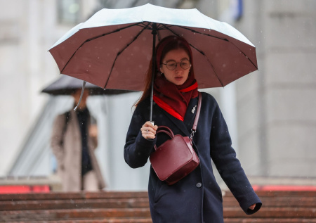 Погода в Москве в пятницу, 13 февраля: ждать ли сильных дождей и потепления