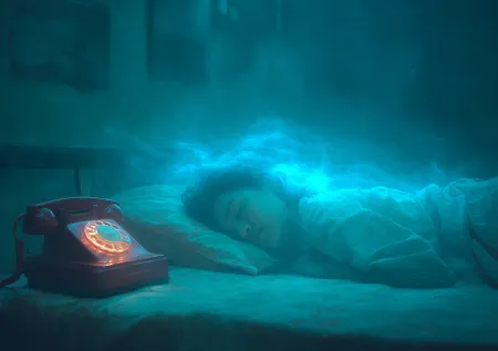 К чему снится телефон: любовь, работа, знак судьбы