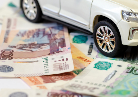 Правительство перенесло сроки уплаты утильсбора для автопрома