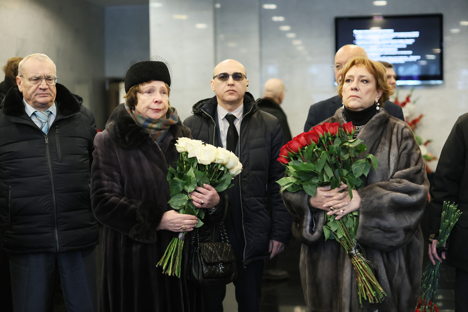 Церемония прощания с заслуженным юристом России Генрихом Падвой в Москве