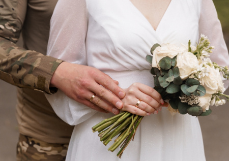 Мигрантка фиктивно вышла замуж за бойца СВО: как ее накажут