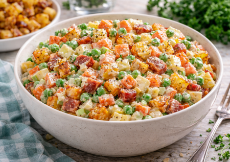 Аргентинский салат с запеченным картофелем: простой рецепт с необычным сочетанием