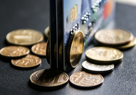 В России запретят повышать цену товара при рассрочке