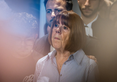 Посмотреть в глаза: Жизель Пелико навестит мужа-насильника в тюрьме