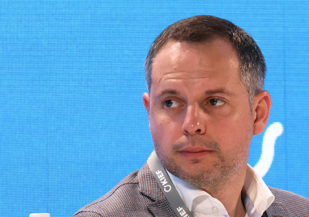 Бывший заместитель Зеленского оказался в розыске на Украине