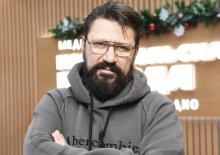 Обвинения в абьюзе, развод, любовь к Украине: где сейчас Виктор Логинов