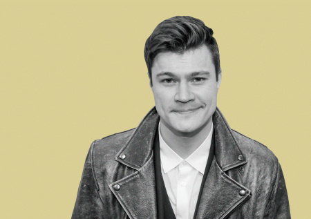 Сравнения с Борисовым, слухи о рождении сына, театр: как живет Олег Гаас