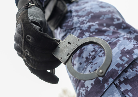 Экс-полицейского поймали за кражу в Свердловской области спустя 15 лет