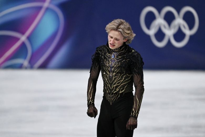 Илья Малинин (США) выступает с произвольной программой мужского одиночного катания на XXV зимних Олимпийских играх в Милане