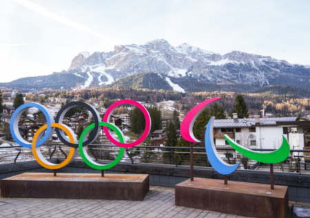 Фигурист из Казахстана сенсационно завоевал золото на Олимпиаде