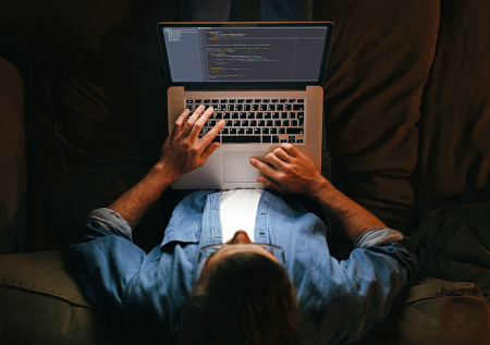 Искусственный интеллект устроил публичную травлю программиста в Сети