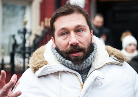 Суд заочно приговорил Евгения Чичваркина к 9 годам колонии