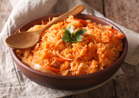 Сколько ни ем, все мало — тушеная капуста без мяса: легкое горячее для ужина, можно в Великий пост