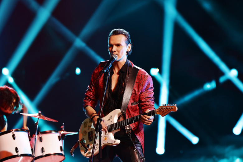 Влад Сташевский на шоу «Суперстар! Битва сезонов»