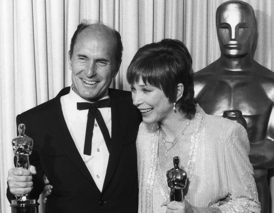 Роберт Дюваль, Ширли Маклейн на 56-й ежегодной церемонии вручения премии «Оскар»