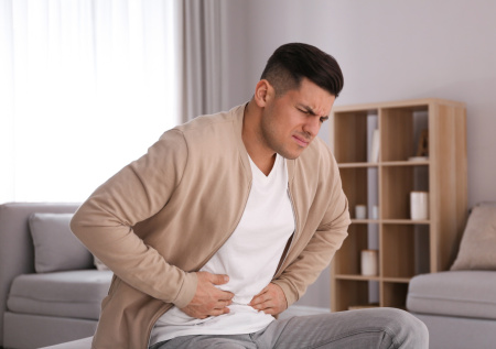 Названы симптомы, указывающие на рак кишечника