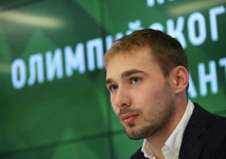 Отказ отдать медаль ОИ-2014, уход из большого спорта: как живет Шипулин
