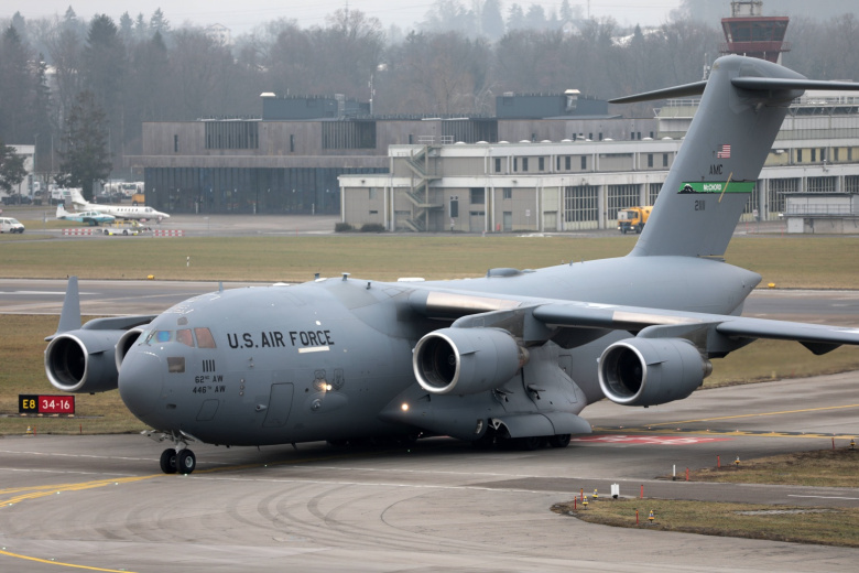 Boeing C-17