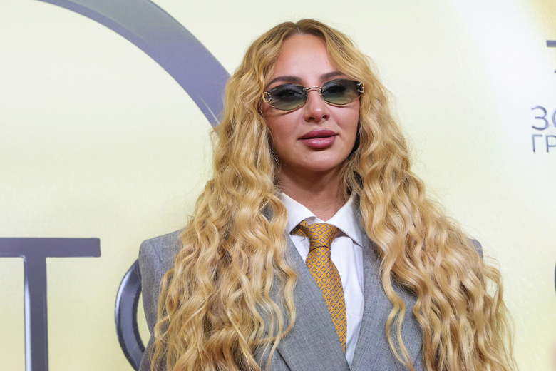 Певица Anna Asti