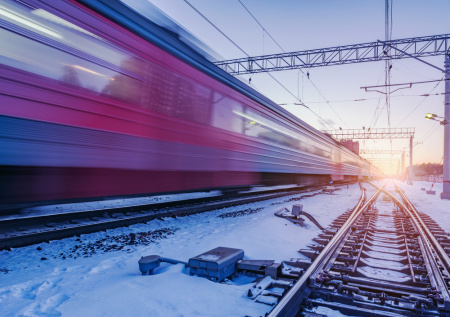 Перекрытие Крымского моста вызвало массовый сбой в расписании поездов