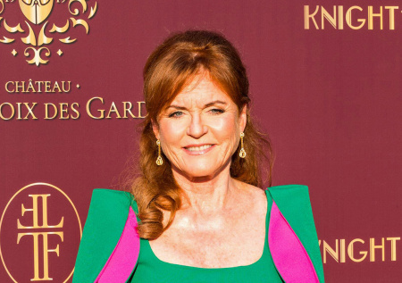 Бывшая жена принца Эндрю попрощалась с бизнесами из-за Эпштейна