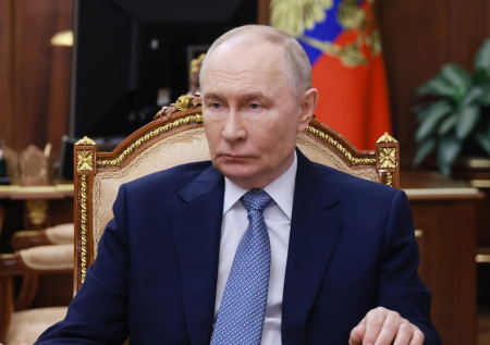 Путин напомнил губернаторам о шефстве над семьями бойцов СВО