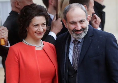 Жена премьера Армении рассказала о завершении их многолетнего союза