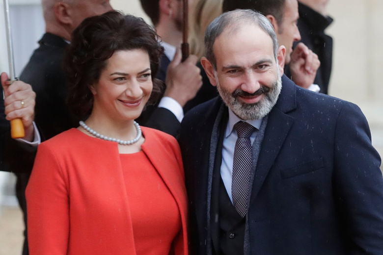 Никол Пашинян и его супруга Анна Акопян