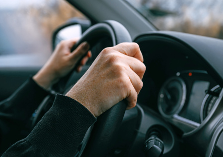 Юрист предупредил водителей о неожиданной опасности на дороге