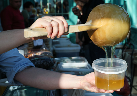 Россиян предупредили о росте цен на мед