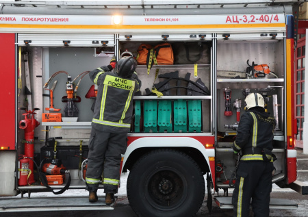 В Краснодарском крае справились с пожаром на нефтебазе после атаки ВСУ