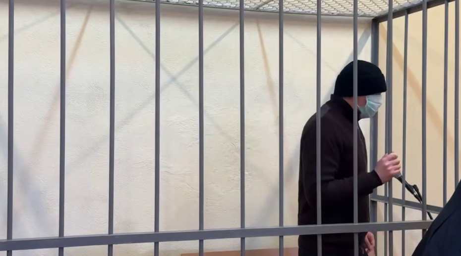 Альберт Морган, обвиняемый в жестоком убийстве девушки в Дубае, в зале суда