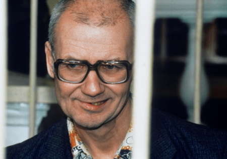 Маньяки в СССР и России: кого и как обсуждали СМИ