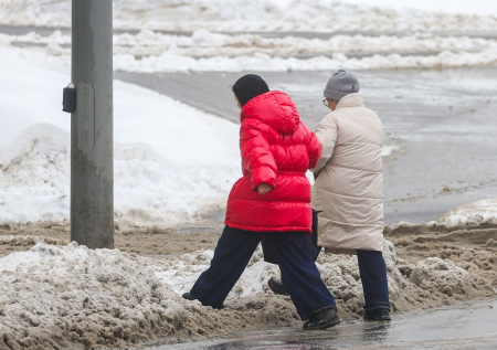 Синоптик предупредил о росте сугробов в Москве
