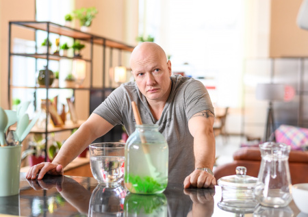 Отказ от Крыма, измены, нежелание жениться: как живет актер Никита Панфилов