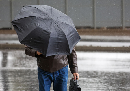 Нудный дождь и тепло до +15? Погода в Москве в начале апреля: чего ждать