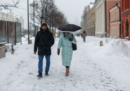 Синоптик назвала сроки окончания снегопада в Москве