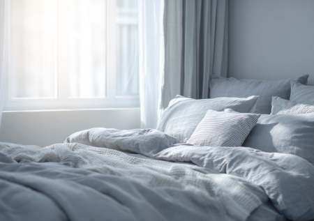 Спальня без стресса: какие фактуры работают на глубокий отдых