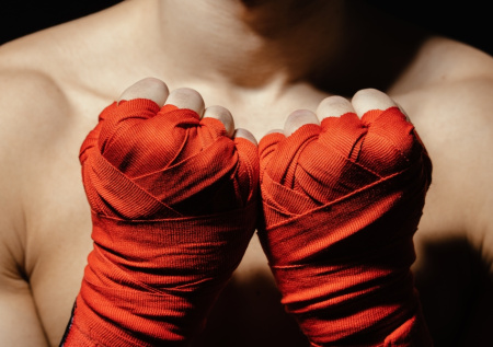 Звезда кулачных боев сразится с «Шеф-Поваром» на турнире IBA Bare Knuckle