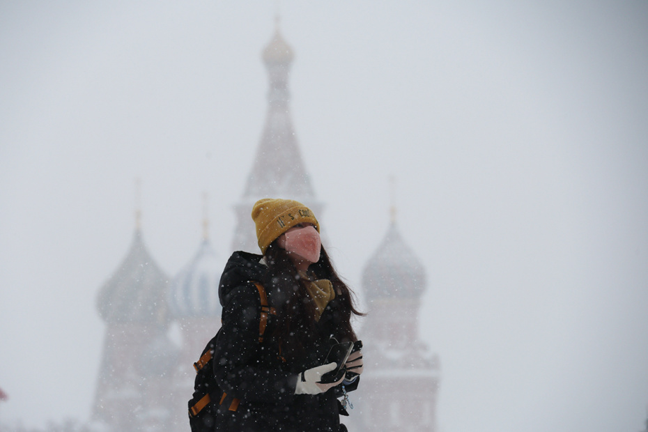 Снегопад в Москве. За сутки в столице прогнозируют выпадение свыше 60% месячной нормы осадков