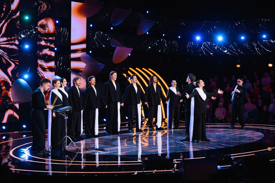 Участники программы «Ну-ка, все вместе! Хором!» — техно-хор Palestrina