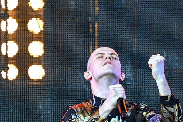 Солист группы Shortparis Николай Комягин, 2022 год