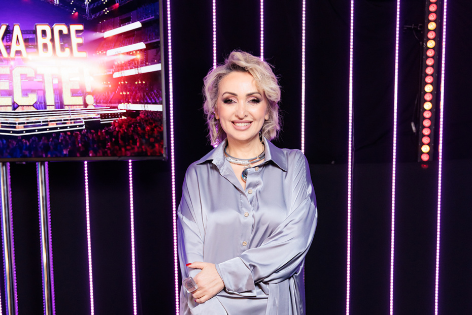 Джазовая певица, актриса мюзиклов и эксперт «сотни» программы «Ну-ка, все вместе! Хором!» Этери Бериашвили