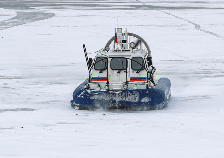 Найдены тела семи человек, провалившихся под лед на машине на озере Байкал