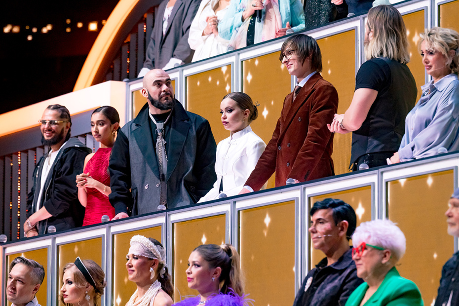 Эксперты «сотни» программы «Ну-ка, все вместе!»