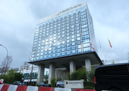 Посол России объяснил выбор Женевы вопреки утрате Швейцарией нейтралитета