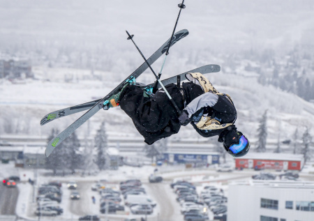 Новозеландский спортсмен госпитализирован после падения на Олимпиаде