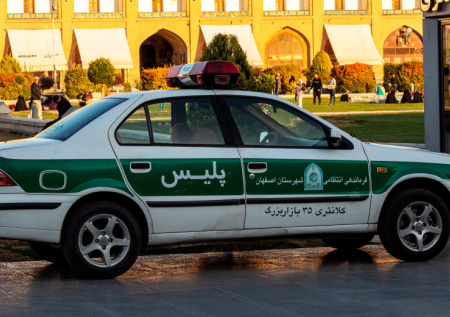 Военный самолет рухнул во время тренировочного полета в Иране