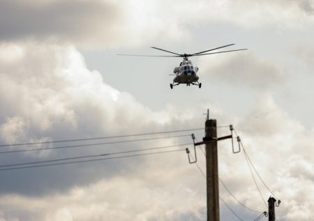 Вертолет с четырьмя людьми на борту пропал в Амурской области